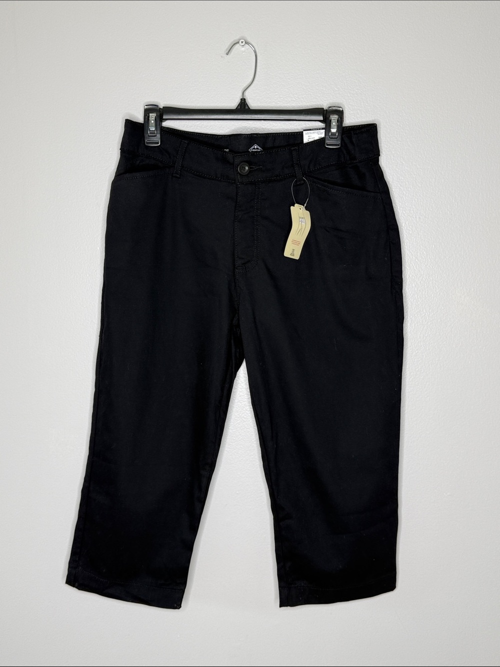 St. John's Bay Black Capri Pants Size 12
